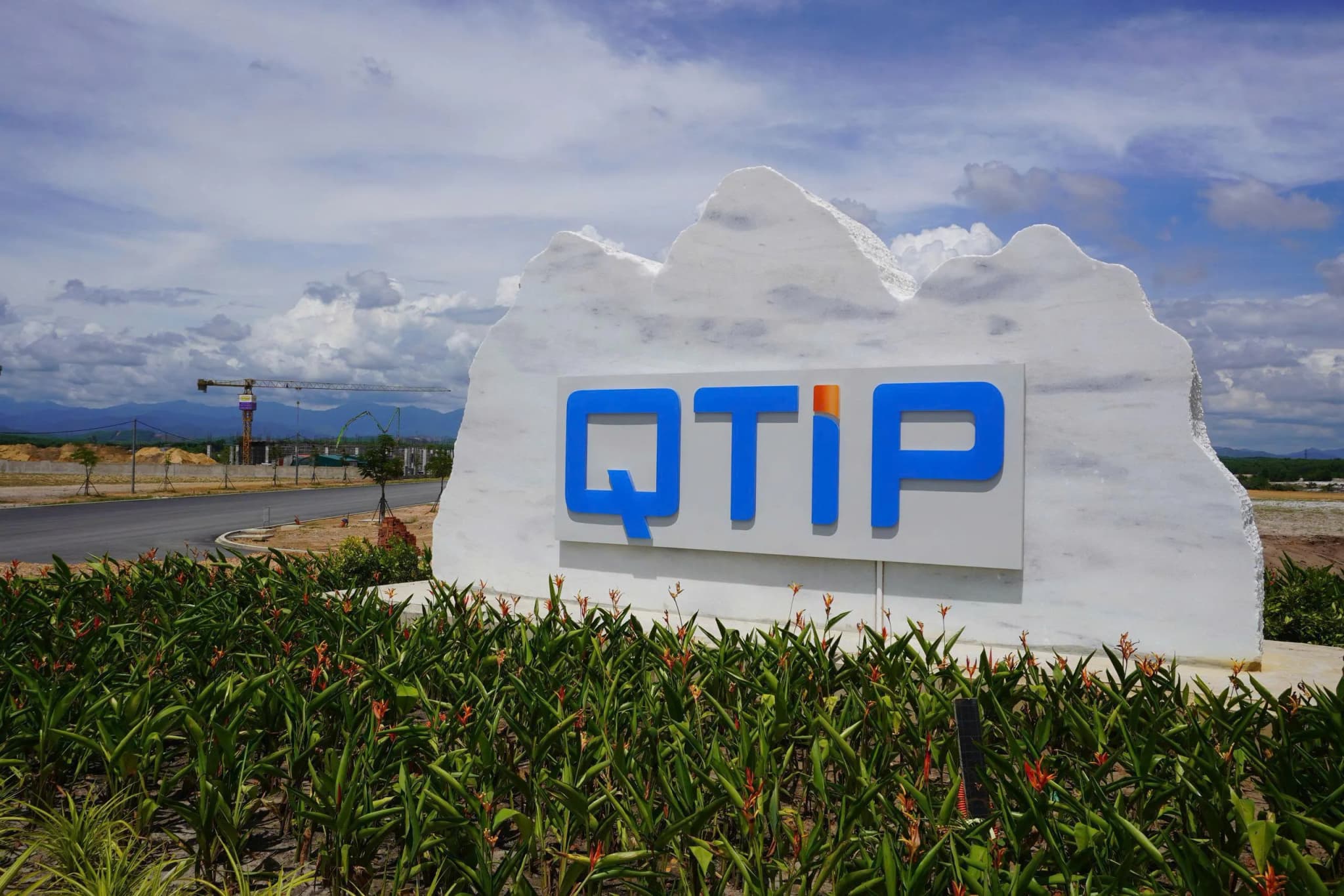 Khu công nghiệp Quốc tế Quảng Trị (QTIP)